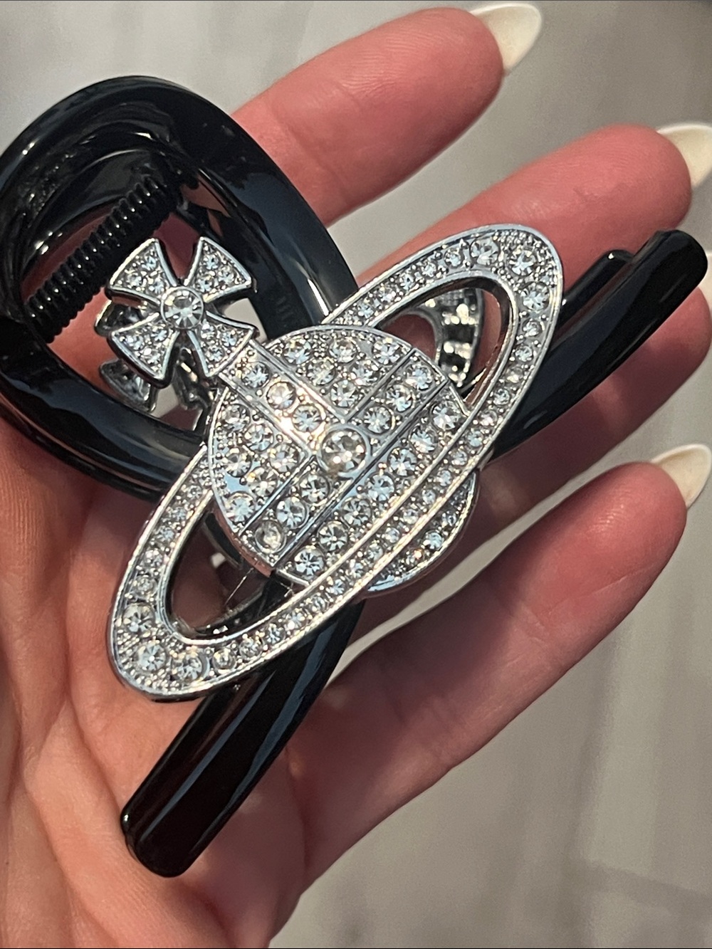 Crystal Planet Hair Claw in Black and Silver